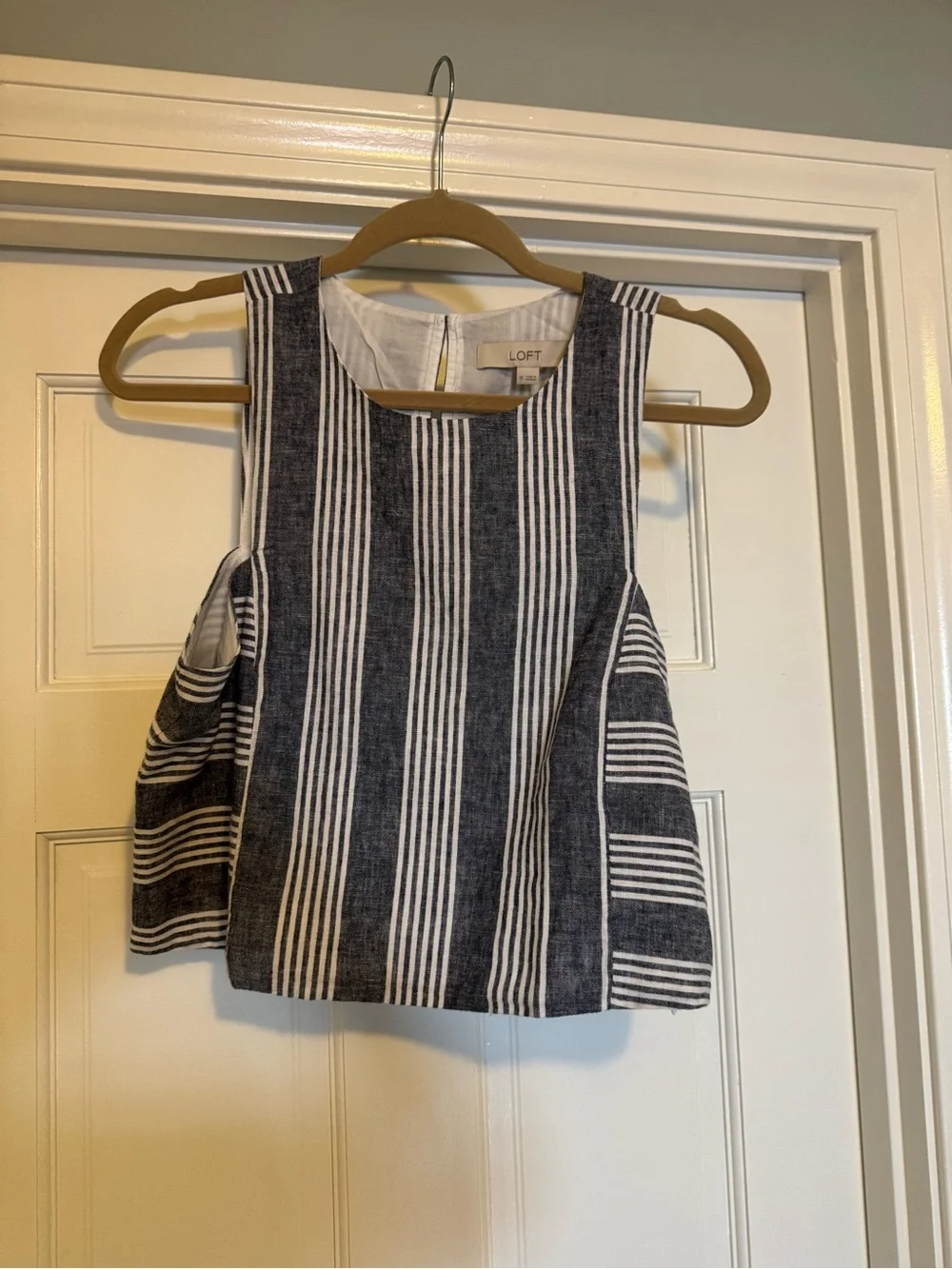 NWT! LOFT Striped Linen Cotton Shell - Picture 5 of 10